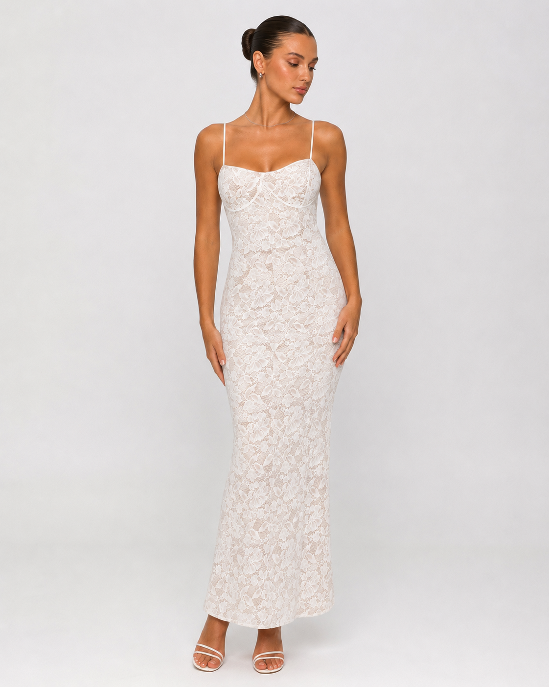 Robe longue en dentelle Love Story – photo 2