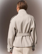 Manteau ceinturé Elvéra à col cheminée – photo 6