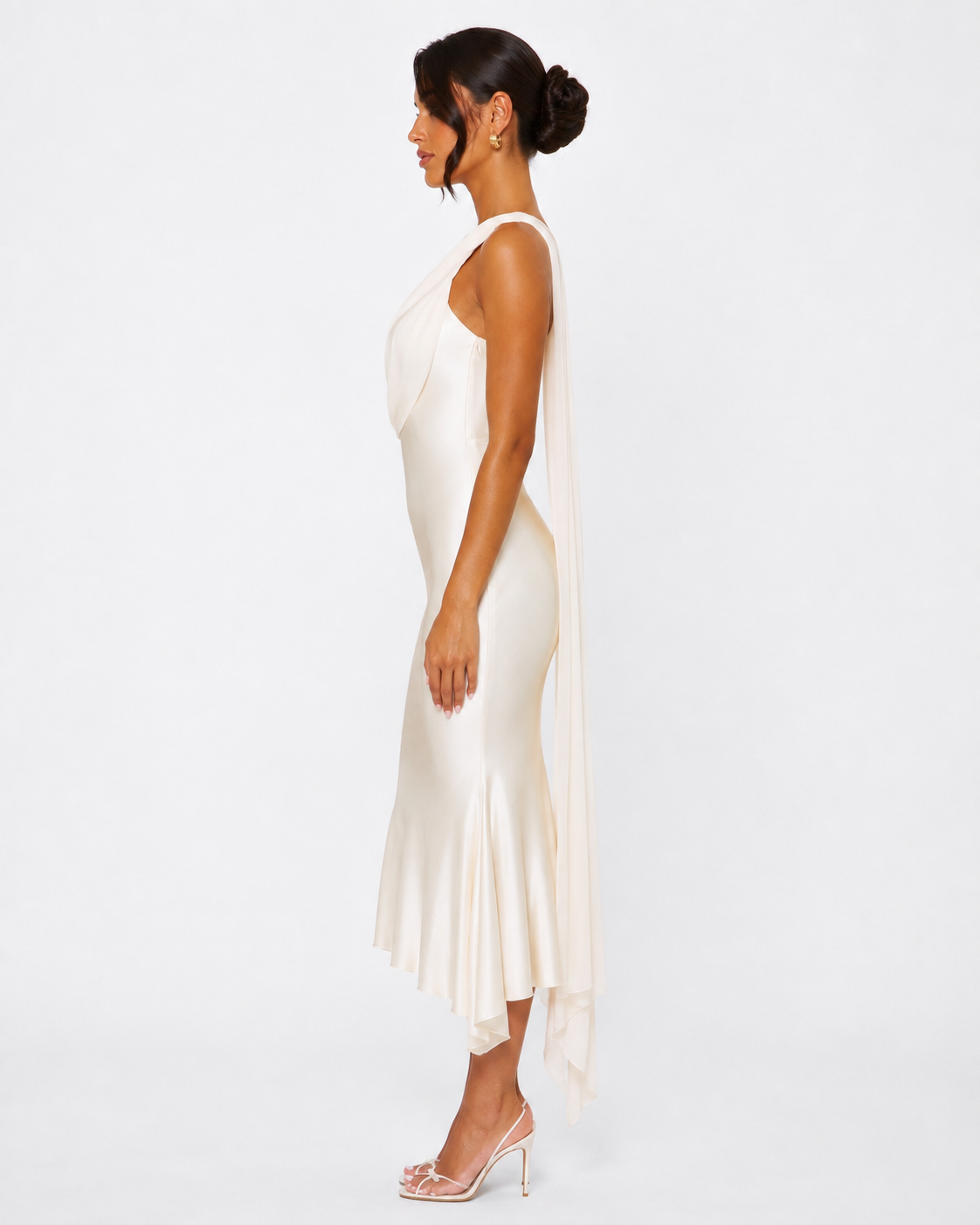 Robe midi en satin Seraphina – photo 12