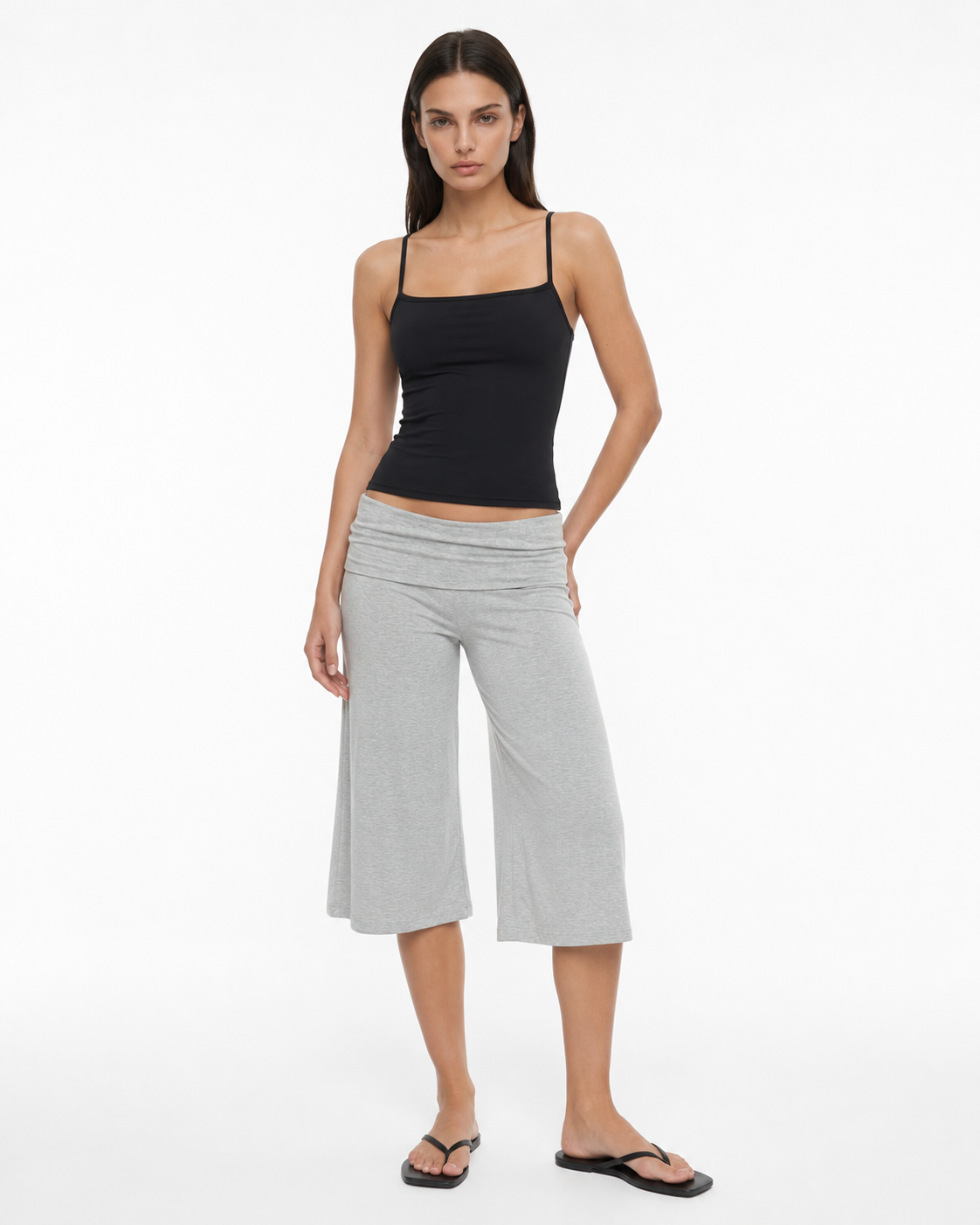 Pantalon corsaire à ceinture rabattue